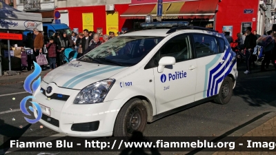 Toyota Corolla Verso
Koninkrijk België - Royaume de Belgique - Königreich Belgien - Belgio
Police Locale Bruxelles Sud - Zuid
