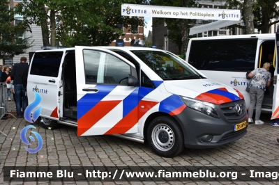 Mercedes-Benz Vito III serie
Nederland - Paesi Bassi
Politie
