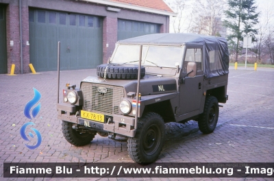 Land Rover 106
Nederland - Paesi Bassi
Nederlandse Krijgsmacht - Esercito Olandese
