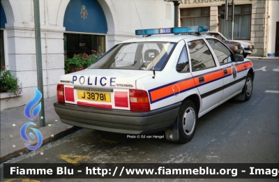 Vauxhall Cavalier
Great Britain - Gran Bretagna
State of Jersey Police
