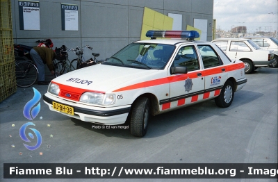 Ford Sierra 2.0i CL
Nederland - Paesi Bassi
Gemeentepolitie Hertogenbosch
