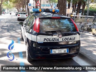 Fiat Grande Punto
Polizia Locale Jesolo (VE)
Allestita Bertazzoni
POLIZIA LOCALE YA 272 AB
Parole chiave: Fiat Grande_Punto POLIZIALOCALEYA272AB