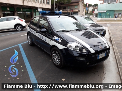 Fiat Punto VI serie
Polizia Locale Jesolo (VE)
POLIZIA LOCALE YA 711 AL
Parole chiave: Fiat Punto_VIserie POLIZIALOCALEYA711AL