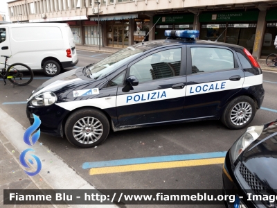 Fiat Punto VI serie
Polizia Locale Jesolo (VE)
POLIZIA LOCALE YA 711 AL
Parole chiave: Fiat Punto_VIserie POLIZIALOCALEYA711AL