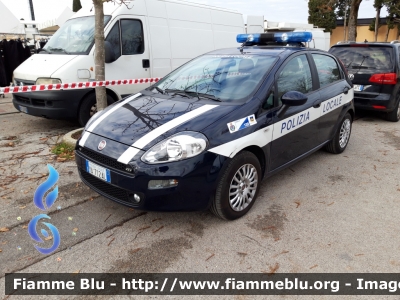 Fiat Punto VI serie
Polizia Locale Jesolo (VE)
POLIZIA LOCALE YA 712 AL
Parole chiave: Fiat Punto_VIserie POLIZIALOCALEYA712AL