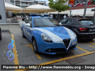 Alfa Romeo Nuova Giulietta restyle 
Polizia di Stato
Squadra Volante
Allestimento NCT Nuova Carrozzeria Torinese
Decorazione Grafica Artlantis
POLIZIA M4014 
Parole chiave: Alfa-Romeo Nuova_Giulietta_restyle POLIZIAM4014