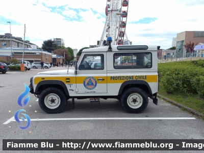 Land Rover Defender 90
Protezione Civile
Gruppo Comunale di Jesolo (VE) 
"YANKEE 1"
Parole chiave: Land-Rover Defender_90