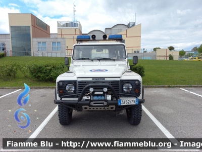 Land Rover Defender 90
Protezione Civile
Gruppo Comunale di Jesolo (VE) 
"YANKEE 1"
Parole chiave: Land-Rover Defender_90