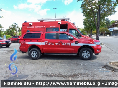 Ford Ranger IX serie 
Vigili Del Fuoco
Comando Provinciale di Venezia
Nucleo Soccorso Subacqueo Acquatico
Allestimento Futura Veicoli Speciali
VF 30556 
Parole chiave: Ford Ranger_IX serie VF30556