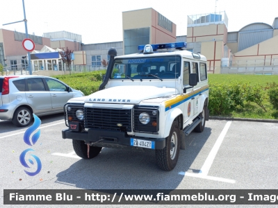 Land Rover Defender 110 
Protezione Civile
Gruppo Comunale di Meolo (VE) 
Parole chiave: Land-Rover Defender_110