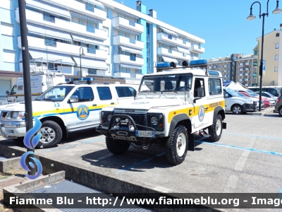 Land Rover Defender 90 
Protezione Civile
Gruppo Comunale di Jesolo (VE)
"YANKEE 1"
Parole chiave: Land-Rover Defender_90