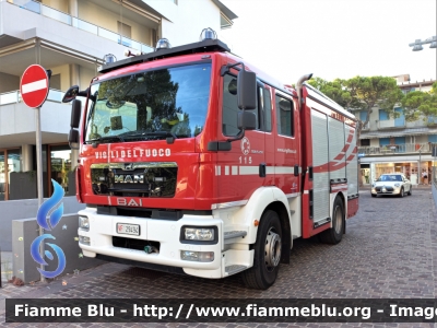 Man TGM 15.250 II Serie 
Vigili del Fuoco
Comando Provinciale di Venezia
AutoPompaSerbatoio allestita BAI
VF 29494
Parole chiave: Man TGM_15.250_IISerie VF29494