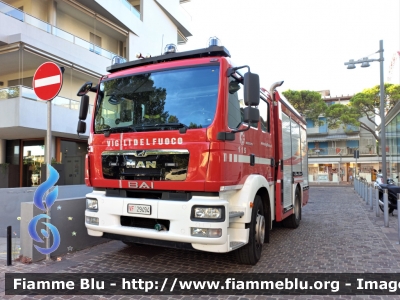 Man TGM 15.250 II Serie 
Vigili del Fuoco
Comando Provinciale di Venezia
AutoPompaSerbatoio allestita BAI
VF 29494
Parole chiave: Man TGM_15.250_IISerie VF29494