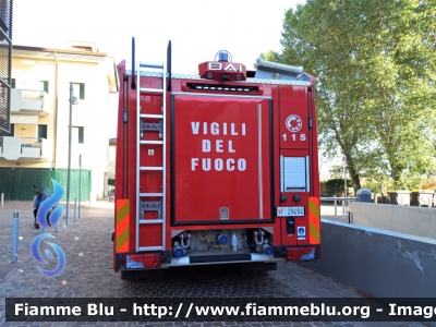 Man TGM 15.250 II Serie 
Vigili del Fuoco
Comando Provinciale di Venezia
AutoPompaSerbatoio allestita BAI
VF 29494
Parole chiave: Man TGM_15.250_IISerie VF29494