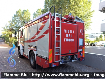 Man TGM 15.250 II Serie 
Vigili del Fuoco
Comando Provinciale di Venezia
AutoPompaSerbatoio allestita BAI
VF 29494
Parole chiave: Man TGM_15.250_IISerie VF29494