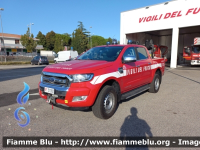  Ford Ranger IX serie 
Vigili del Fuoco
Comando Provinciale di Venezia
Distaccamento Permanente di Jesolo
Allestito Aris
VF 31002 
Parole chiave: Ford Ranger_IXserie VF31002 VF19422