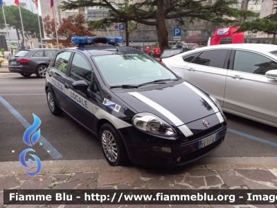 Fiat Punto VI serie 
Polizia Locale Jesolo (VE)
Codice Veicolo: 119
POLIZIA LOCALE YA 711 AL 
Parole chiave: Fiat Punto_VIserie POLIZIALOCALEYA711AL