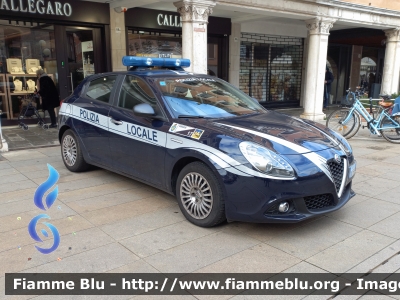 Alfa-Romeo Nuova Giulietta restyle 
Polizia Locale Venezia
Codice Veicolo: 17
POLIZIA LOCALE YA 513 AK 
Parole chiave: Alfa-Romeo Nuova_Giulietta_restyle POLIZIALOCALEYA513AK