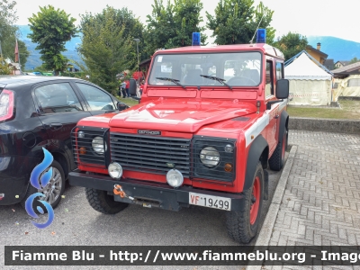 Land Rover Defender 90
Vigili del Fuoco
Comando Provinciale di Belluno
Distaccamento Volontario di Colle Santa Lucia
Ex Comando Provinciale di Treviso
VF 19499
Parole chiave: Land-Rover Defender_90 VF19499