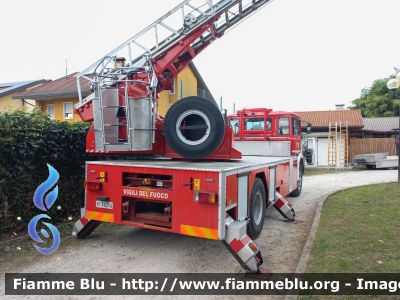 Fiat Iveco 160NC 
Vigili del Fuoco
Comando Provinciale di Belluno
Distaccamento Permanente di Pieve di Cadore
Ex Comando Provinciale di Ravenna
AutoScala Allestimento Iveco-Magirus
Ricondizionata Fortini
VF 14214 
Parole chiave: Fiat-Iveco 160NC VF14214