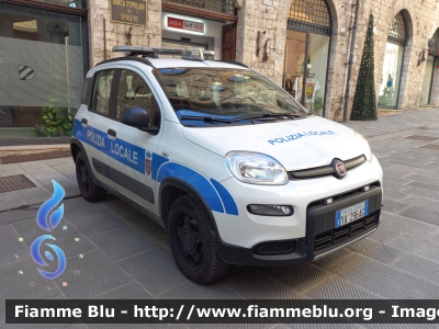 Fiat Nuova Panda 4x4 II serie 
Polizia Locale Perugia
Codice Veicolo: 11
POLIZIA LOCALE YA 296 AG
Parole chiave: Fiat Nuova_Panda_4x4_IIserie POLIZIALOCALEYA296AG