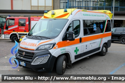 Fiat Ducato X290 
P.A. Croce Verde Cavallino Treporti (VE)
in convenzione SUEM 118 Cavalllino Emergenza
Allestimento Aricar
"INDIA CHARLIE 2" 
Parole chiave: Fiat Ducato_X290 Ambulanza JEAS-2024