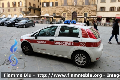 Fiat Punto VI serie 
Polizia Municipale Firenze
Allestimento Focaccia
Codice Veicolo: 15
POLIZIA LOCALE YA 678 AB
Parole chiave: Fiat Punto_VIserie POLIZIALOCALEYA678AB