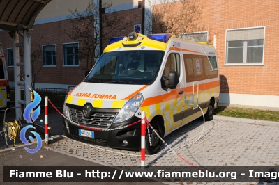 Renault Master IV serie 
Cooperativa sociale Castel Monte Onlus
Ambulanza convenzionata
SUEM 118 ULSS 4 Emergenza
Postazione estiva di Eraclea Mare
Allestimento MAF
"ECHO QUEBEC" "658"
Parole chiave: Renault Master_IVserie Ambulanza