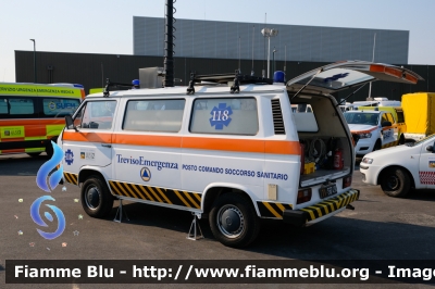 Volkswagen Transporter T3
Azienda ULSS 2 Marca Trevigiana
SUEM 118 TrevisoEmergenza
Ospedale di Treviso
Posto Comando Soccorso Sanitario
"051" 
Parole chiave: Volkswagen Transporter_T3 Trentennale_118_Treviso