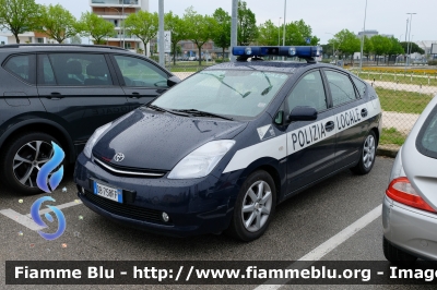 Toyota Prius I serie
Polizia Locale Jesolo (VE)
Codice Veicolo: 111
Parole chiave: Toyota Prius_Iserie