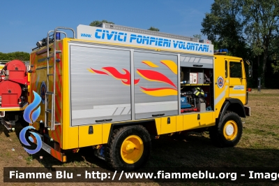 Iveco 110-17 4x4
Protezione Civile
Gruppo Comunale di Cavallino-Treporti (VE)
Civici Pompieri Volontari
Autobotte allestimento Baribbi
Ex VF B33 TN
VVF Lavarone (TN) 
Parole chiave: Iveco 110-17_4x4 VFB33TN