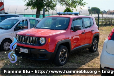 Jeep Renegade
Vigili del Fuoco
Direzione Regionale Friuli Venezia Giulia
VF 27750
Parole chiave: Jeep Renegade VF27750