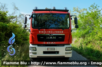 Man TGM 15.250 II Serie 
Vigili del Fuoco
Comando Provinciale di Venezia
AutoPompaSerbatoio allestita BAI
VF 29494 
Parole chiave: Man TGM_15.250_IISerie VF29494