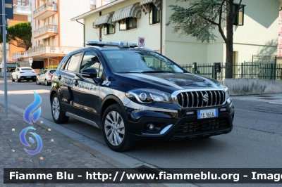 Suzuki SX4 S-Cross 
Polizia Locale Jesolo (VE)
Allestimento Futura Veicoli Speciali
Codice Veicolo: 126
POLIZIA LOCALE YA 966 AL 
Parole chiave: Suzuki SX4_S-Cross POLIZIALOCALEYA966AL