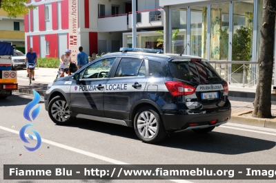 Suzuki SX4 S-Cross 
Polizia Locale Jesolo (VE)
Allestimento Futura Veicoli Speciali
Codice Veicolo: 126
POLIZIA LOCALE YA 966 AL 
Parole chiave: Suzuki SX4_S-Cross POLIZIALOCALEYA966AL