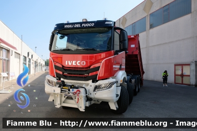 Iveco T-Way AT410T51 
Vigili del Fuoco
Allestimento Magirus 
Parole chiave: Iveco T-Way_AT410T51 REAS_2022