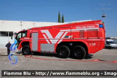 Iveco Magirus Dragon X6 II serie
Vigili del Fuoco
AutoIdroSchiumaPolvere allestimento Iveco-Magirus
Parole chiave: Iveco-Magirus Dragon_X6_IIserie REAS_2022