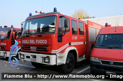 Iveco EuroFire 150E27 I serie 
Vigili del Fuoco
Comando Provinciale di Belluno
Ex Comando Provinciale di Vicenza
AutoPompaSerbatoio allestimento Iveco-Magirus
Ricondizionata Fortini
VF 18575
Parole chiave: Iveco EuroFire_150E27_Iserie VF18575 Settimana_Protezione_Civile_2022