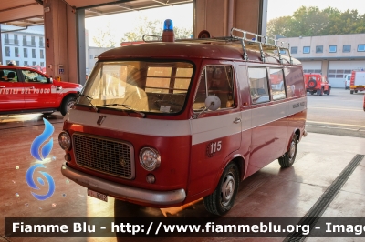 Fiat 238 
Vigili del Fuoco
Comando Provinciale di Belluno
Mezzo storico
VF 9982
Parole chiave: Fiat 238 VF9982 Settimana_Protezione_Civile_2022