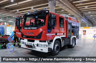 Iveco EuroCargo 120EL25 IV serie
Vigili del Fuoco
Comando Provinciale di Verona
AutoPompaSerbatoio allestimento Magirus
VF 32428
Parole chiave: Iveco EuroCargo_120EL25_IVserie VF32428