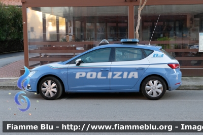 Seat Leon III serie restyle 
Polizia di Stato
Squadra Volante
Allestimento NCT Nuova Carrozzeria Torinese
Decorazione Grafica Artlantis
POLIZIA M3440 
Parole chiave: Seat Leon_IIIserie_restyle POLIZIAM3440