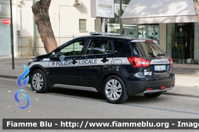 Suzuki SX4 S-Cross 
Polizia Locale Jesolo (VE)
Allestimento Futura Veicoli Speciali
Codice Veicolo: 126
POLIZIA LOCALE YA 966 AL 
Parole chiave: Suzuki SX4_S-Cross POLIZIALOCALEYA966AL