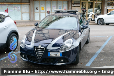 Alfa-Romeo Nuova Giulietta
Polizia Locale
Distretto VI1C
Allestimento Bertazzoni Veicoli Speciali
Codice Veicolo: 06
POLIZIA LOCALE YA 241 AF 
Parole chiave: Alfa-Romeo Nuova_Giulietta POLIZIALOCALEYA241AF