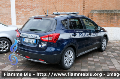 Suzuki SX4 S-Cross 
Polizia Locale Caorle (VE)
Allestimento Futura Veicoli Speciali
Codice Veicolo: 11
POLIZIA LOCALE YA 897 AL 
Parole chiave: Suzuki SX4_S-Cross POLIZIALOCALEYA897AL