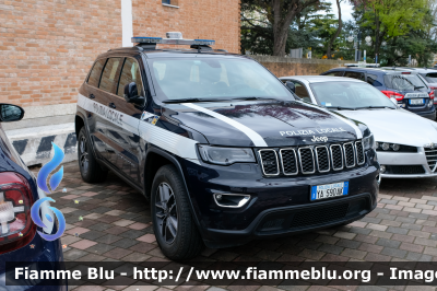 Jeep Grand Cherokee IV serie restyle 
Polizia Locale Venezia
Codice Veicolo: 101
POLIZIA LOCALE YA 590 AK
Parole chiave: Jeep Grand_Cherokee_IVserie_restyle POLIZIALOCALEYA590AK