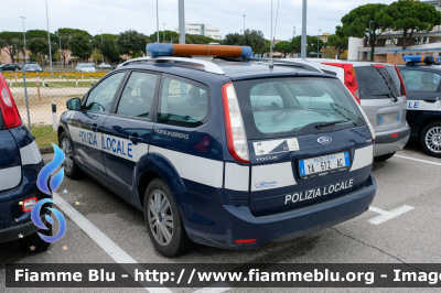 Ford Focus Stylewagon II Serie 
Polizia Locale Ceggia (VE)
Allestimento Battiston Veicoli Speciali
Codice Veicolo: 01
POLIZIA LOCALE YA 612 AC
Parole chiave: Ford Focus_Stylewagon_IIserie POLIZIALOCALEYA612AC