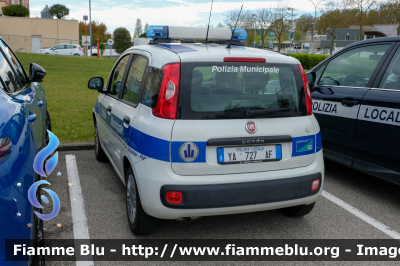  Fiat Nuova Panda II serie 
Polizia Locale Pianoro (BO)
Allestimento Focaccia
Codice Veicolo: 02
POLIZIA LOCALE YA 727 AF 
Parole chiave: Fiat Nuova_Panda_IIserie POLIZIALOCALEYA727AF