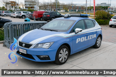 Seat Leon III serie restyle 
Polizia di Stato
Squadra Volante
Allestimento NCT Nuova Carrozzeria Torinese
Decorazione Grafica Artlantis
POLIZIA M3440 
Parole chiave: Seat Leon_IIIserie_restyle POLIZIAM3440