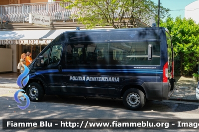 Fiat Ducato X290 
Polizia Penitenziaria
Allestimento Elevox
POLIZIA PENITENZIARIA 063 AH 
Parole chiave: Fiat Ducato_X290 POLIZIAPENITENZIARIA063AH