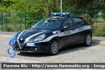 Alfa-Romeo Nuova Giulietta restyle 
Polizia Locale Venezia
Codice Veicolo: 21
POLIZIA LOCALE YA 517 AK 
Parole chiave: Alfa-Romeo Nuova_Giulietta_restyle POLIZIALOCALEYA517AK